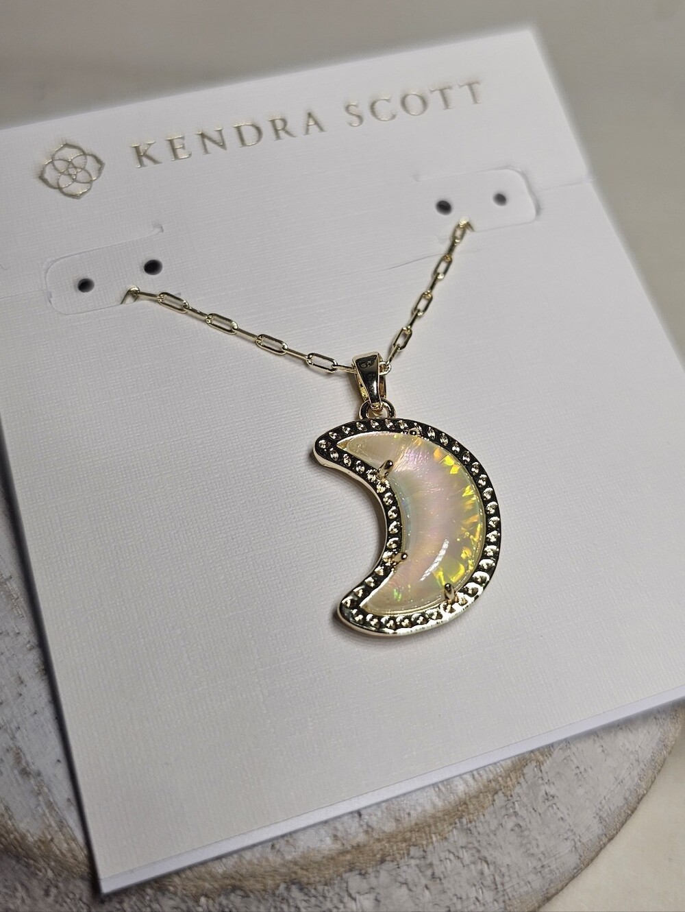 Kendra Scott Moon Short Pendant Necklace In Opal